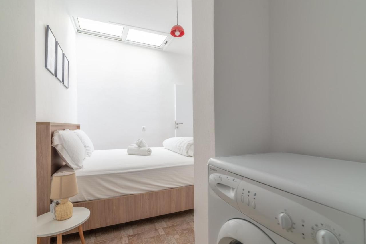 1 Bedroom Apartment Opposite Medical Center 이라클리온 외부 사진